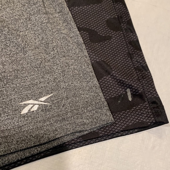 Bundle of 2 Shorts Big Boy size - Picture 6 of 11